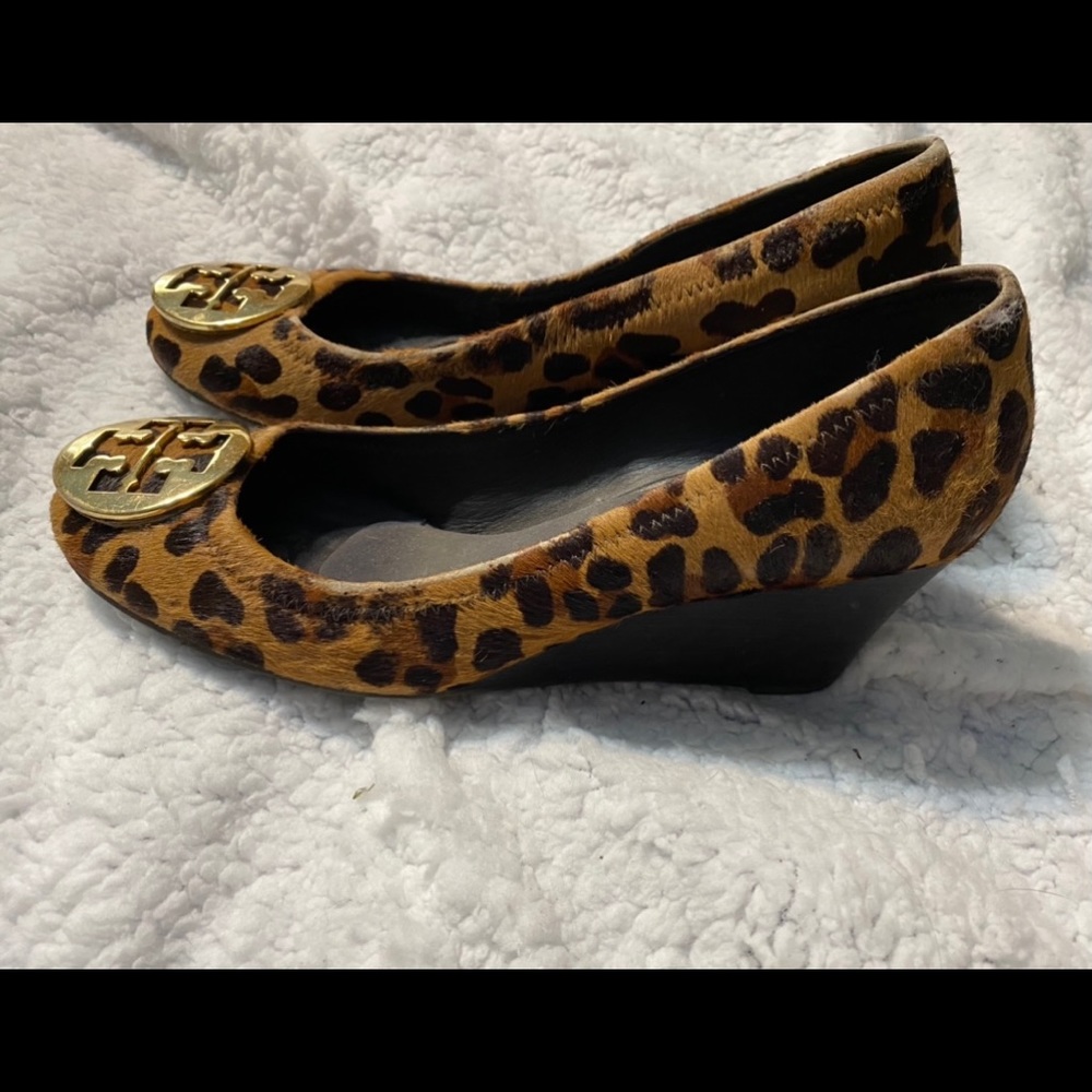 Tory Burch leopard print wedges size 9.5